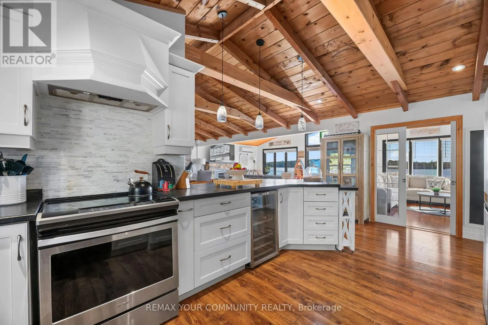511 EAST CLEAR BAY ROAD