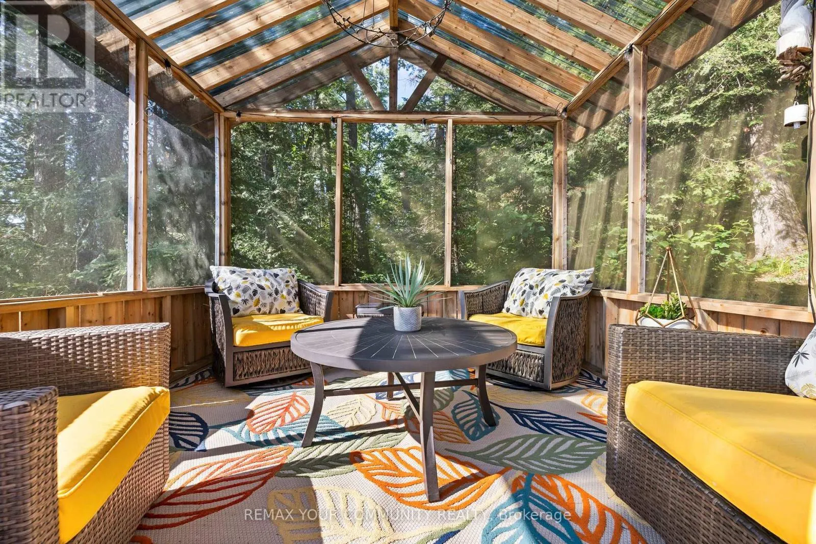 511 EAST CLEAR BAY ROAD