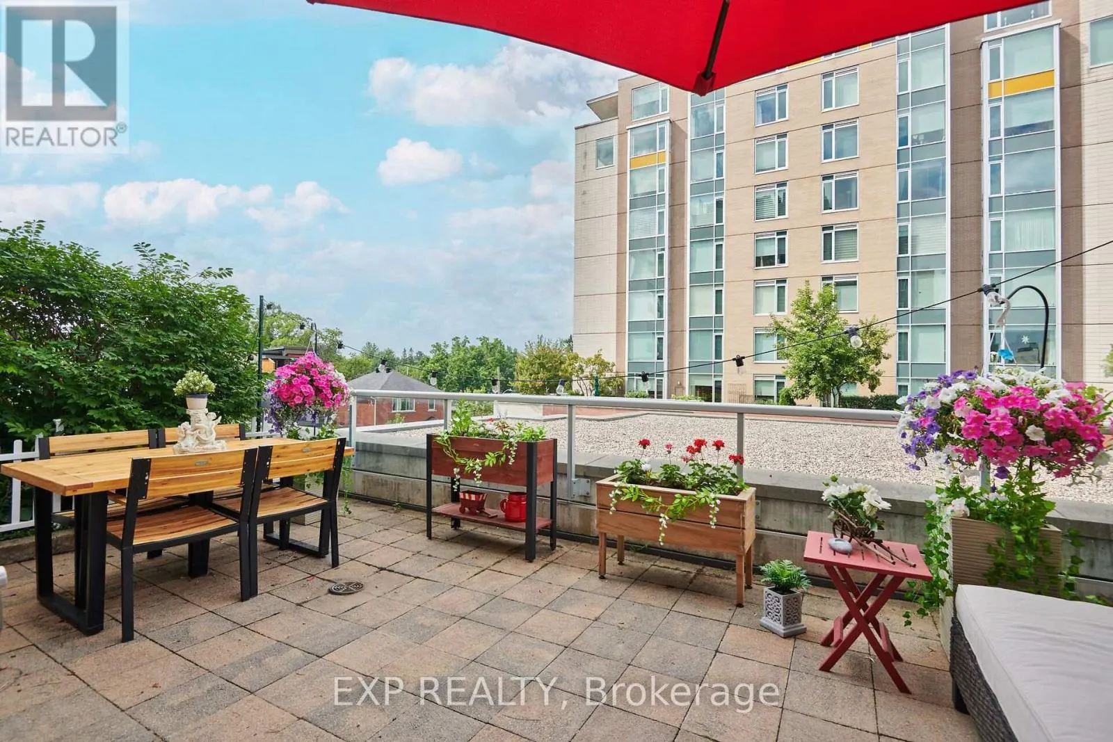 203 - 575 BYRON AVENUE