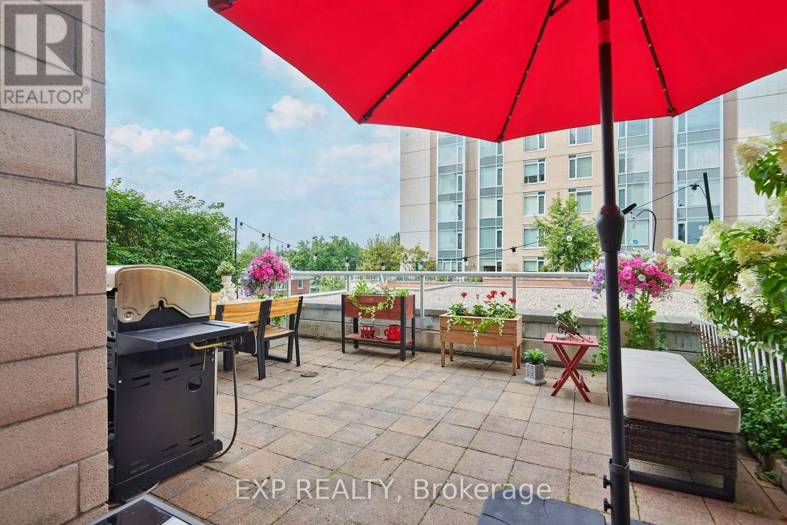 203 - 575 BYRON AVENUE