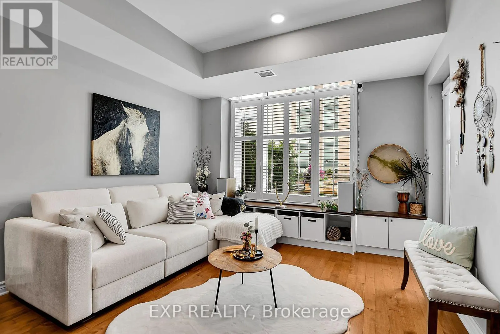 203 - 575 BYRON AVENUE