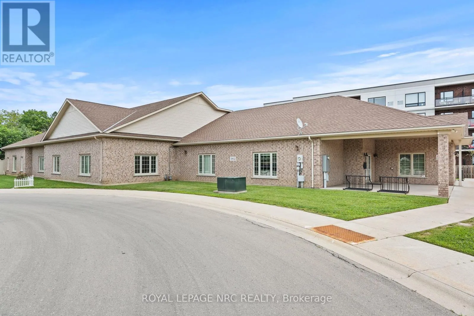 3988 SUNSET LANE