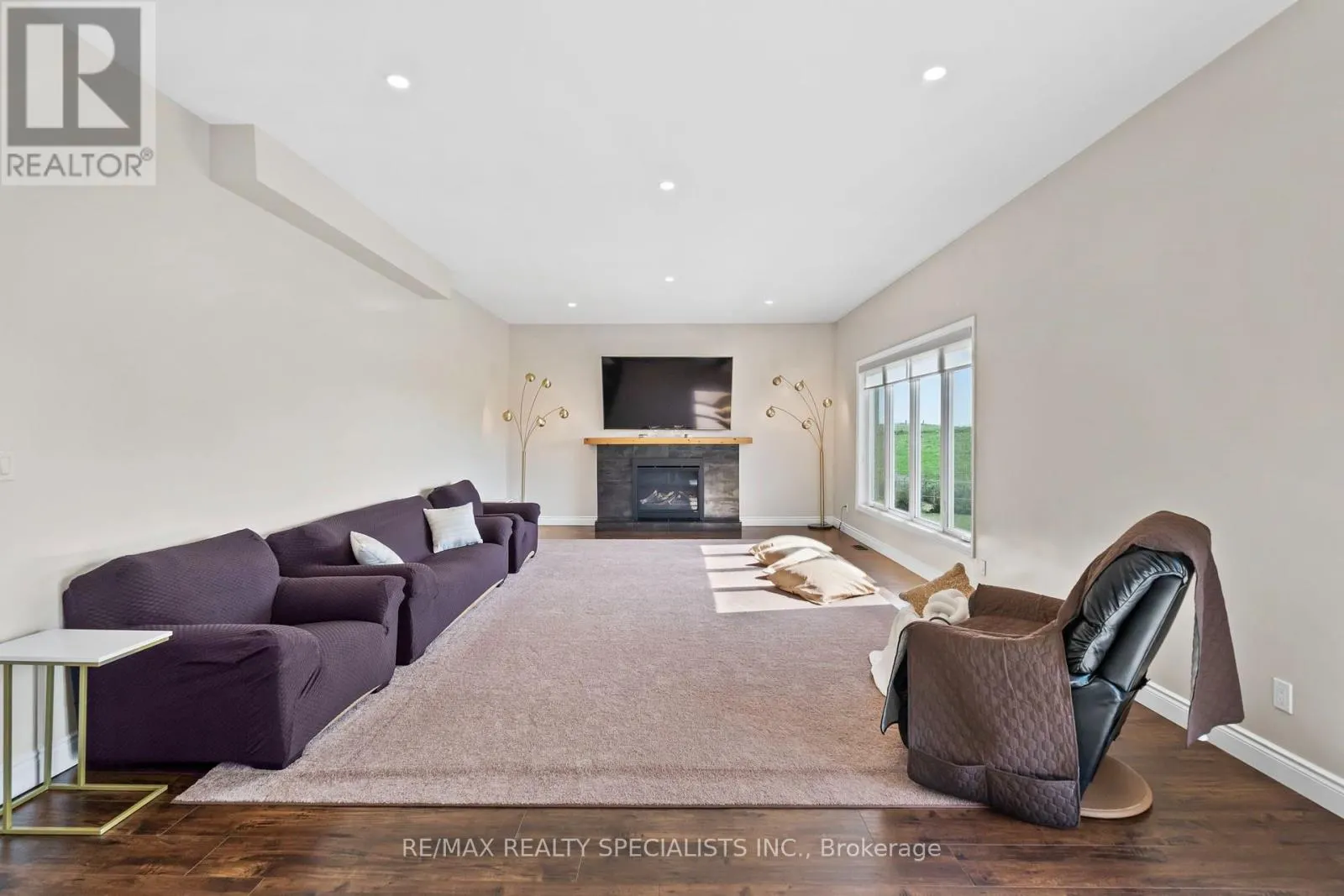 676378 CENTRE ROAD