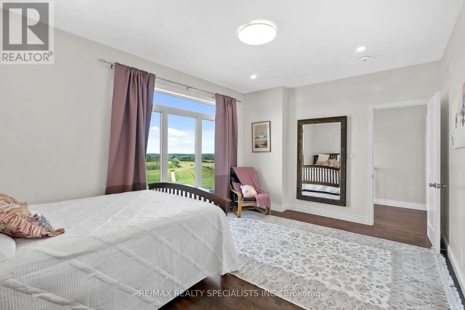 676378 CENTRE ROAD