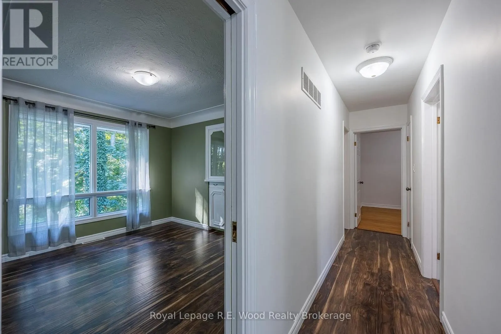 6 HIGHLAND DRIVE