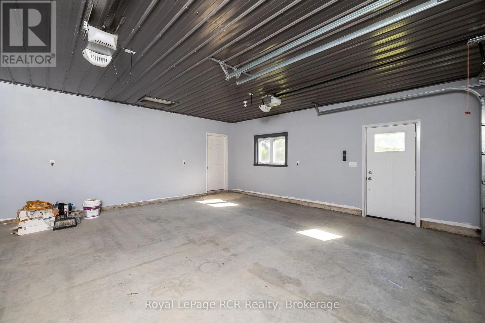 637316 ST. VINCENT-SYDENHAM TOWNLINE