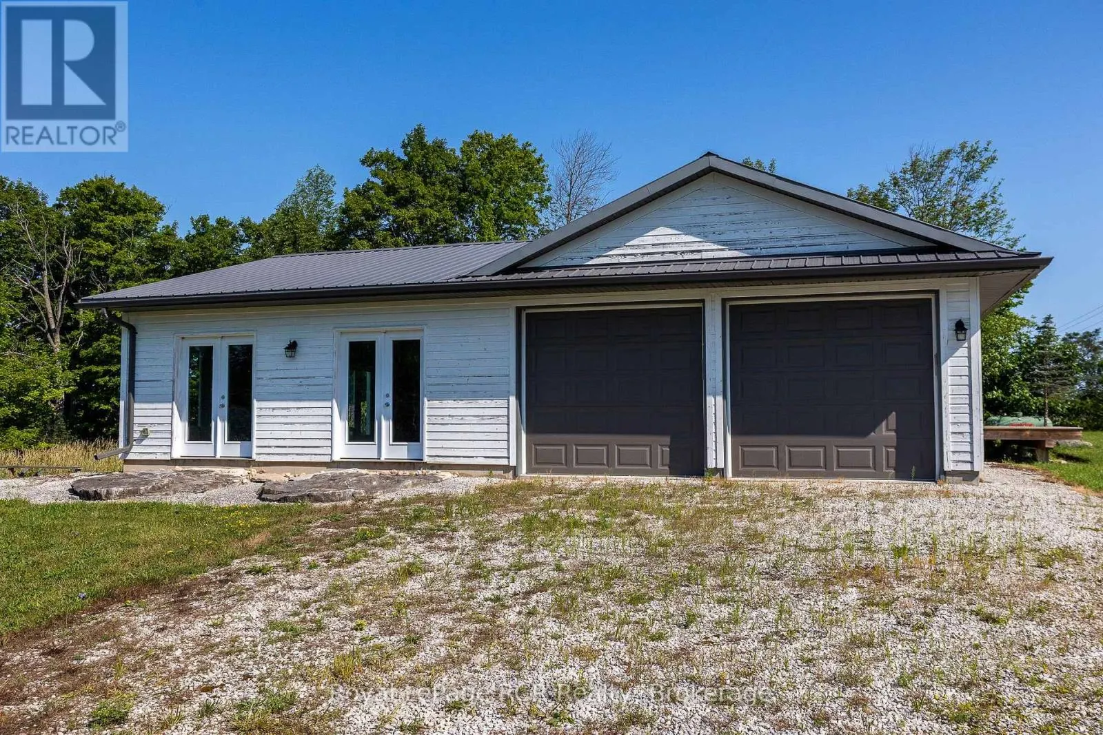 637316 ST. VINCENT-SYDENHAM TOWNLINE