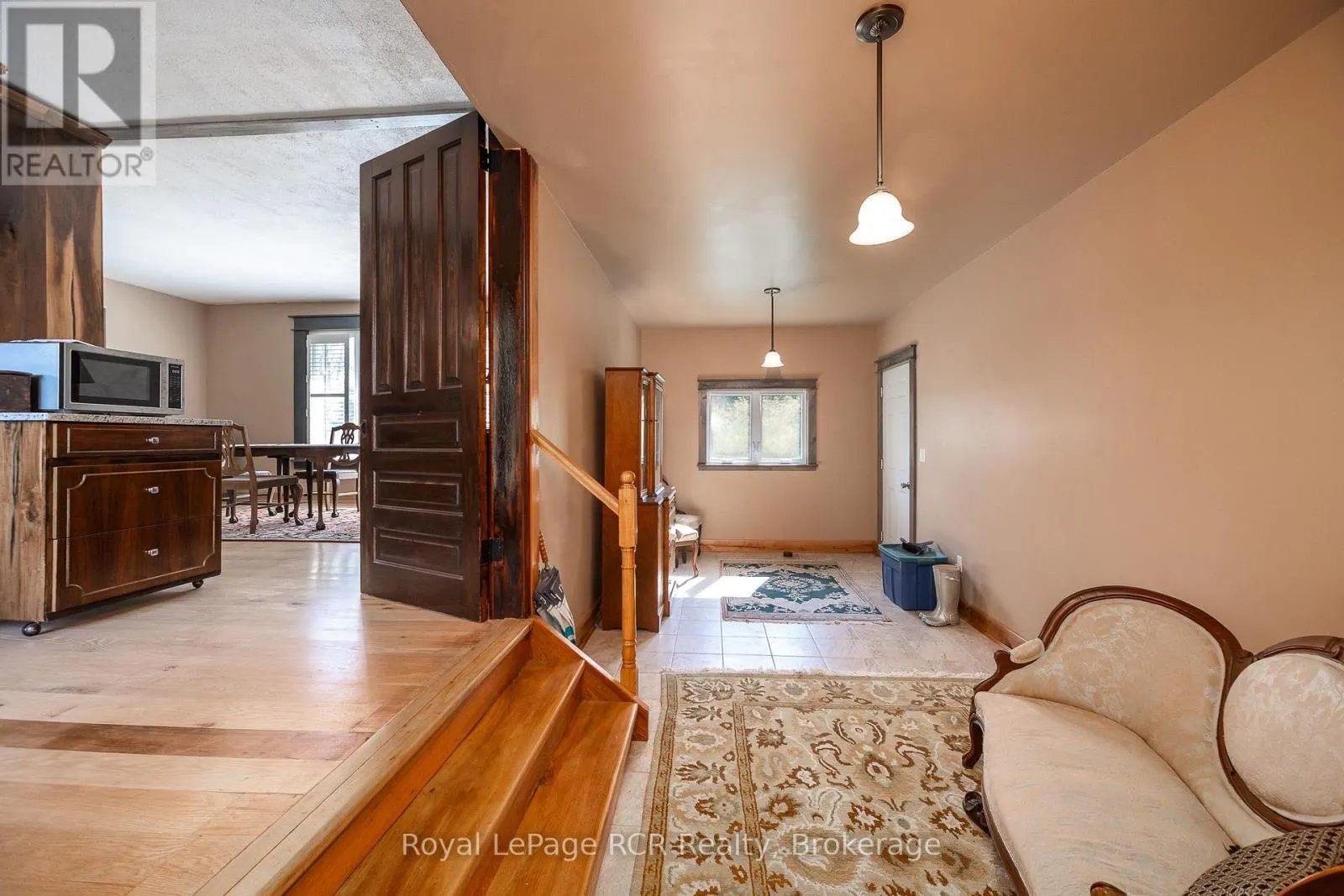 637316 ST. VINCENT-SYDENHAM TOWNLINE