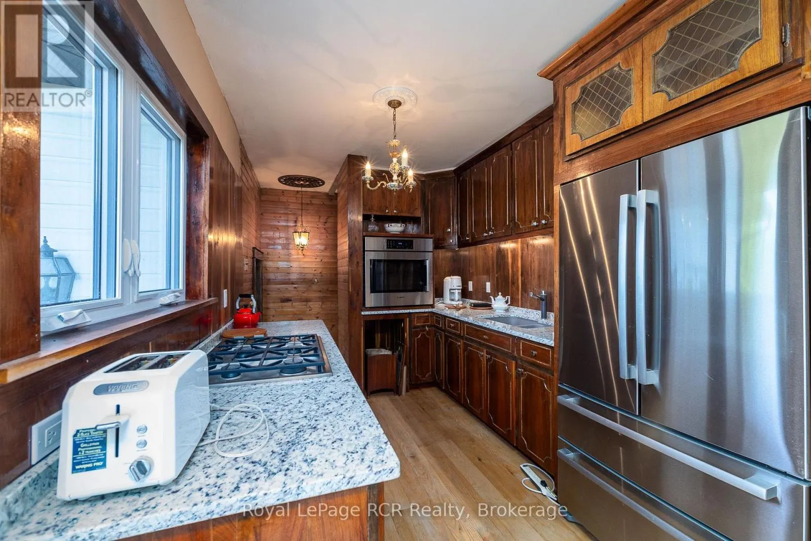 637316 ST. VINCENT-SYDENHAM TOWNLINE