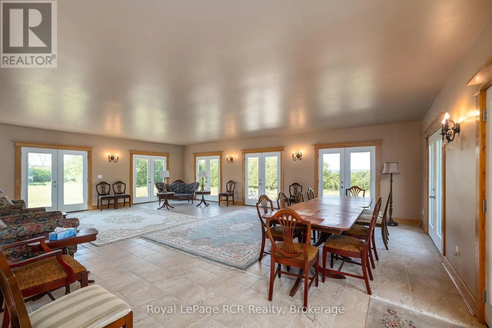 637316 ST. VINCENT-SYDENHAM TOWNLINE