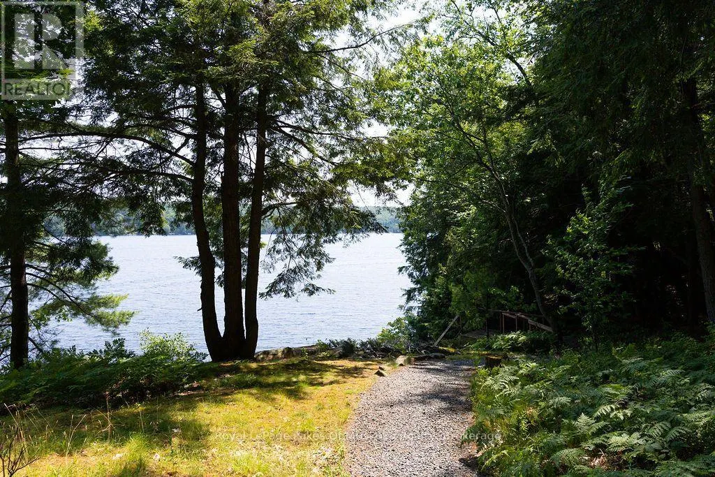 LOT #15 - 101 GRYFFIN BLUFFS LANE #Lot #15