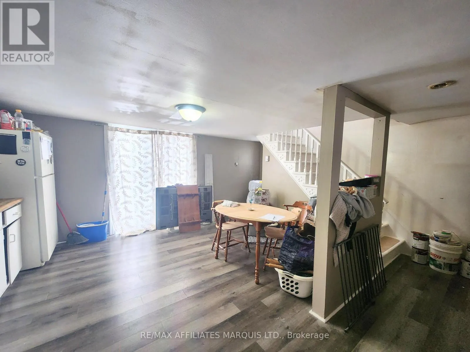 12 - 12A CARTIER AVENUE