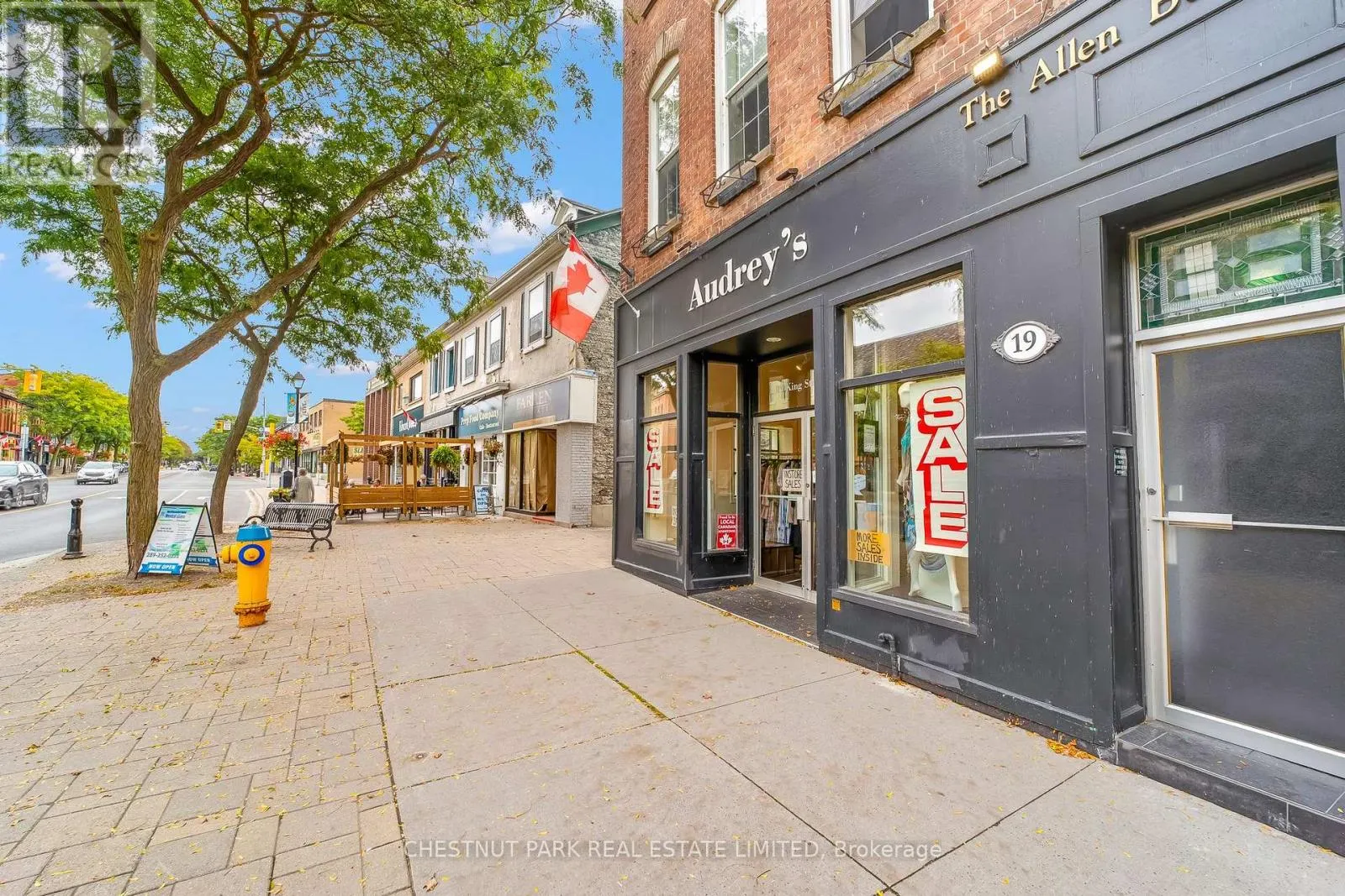 2-19 KING STREET W