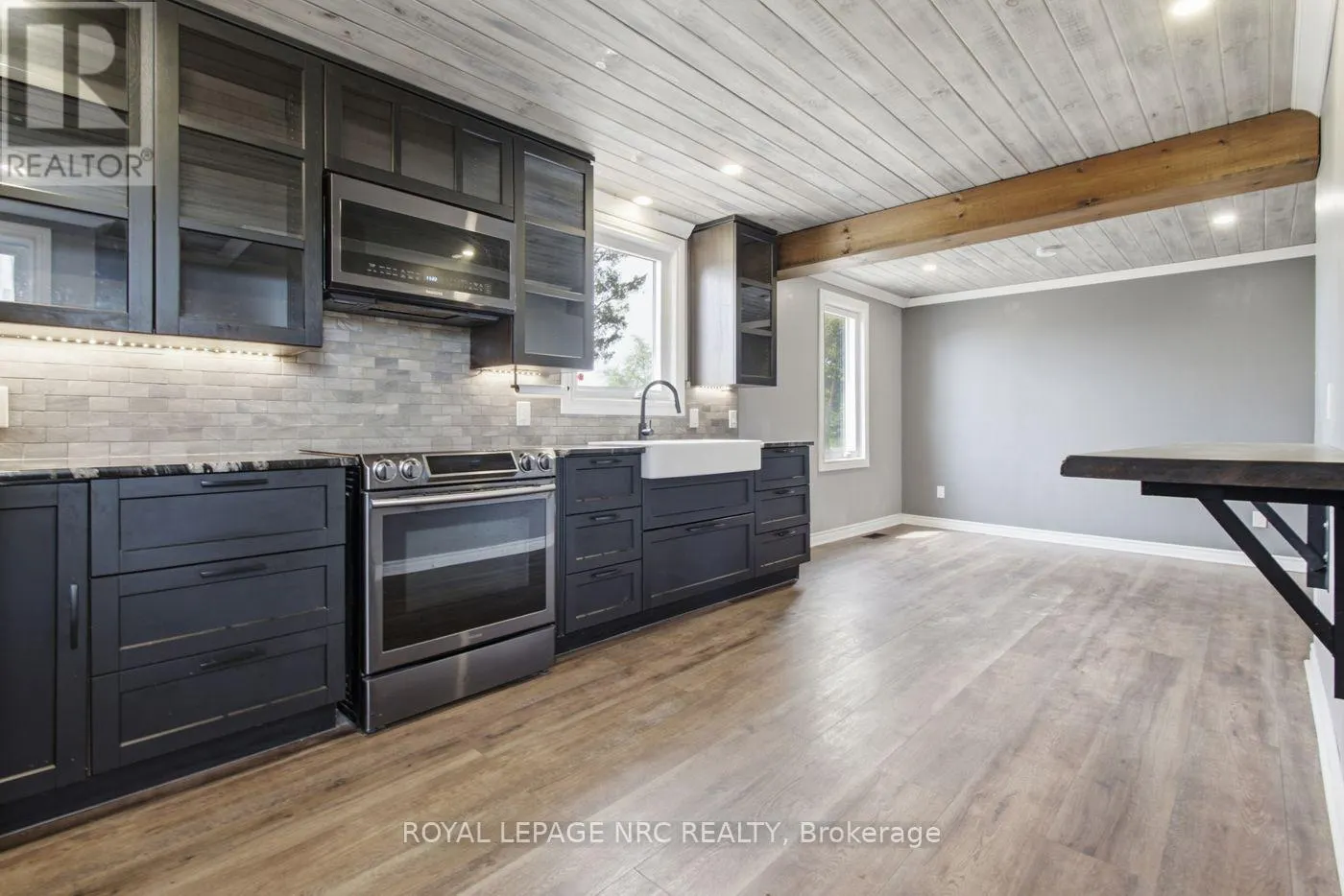 3667 MILLER ROAD