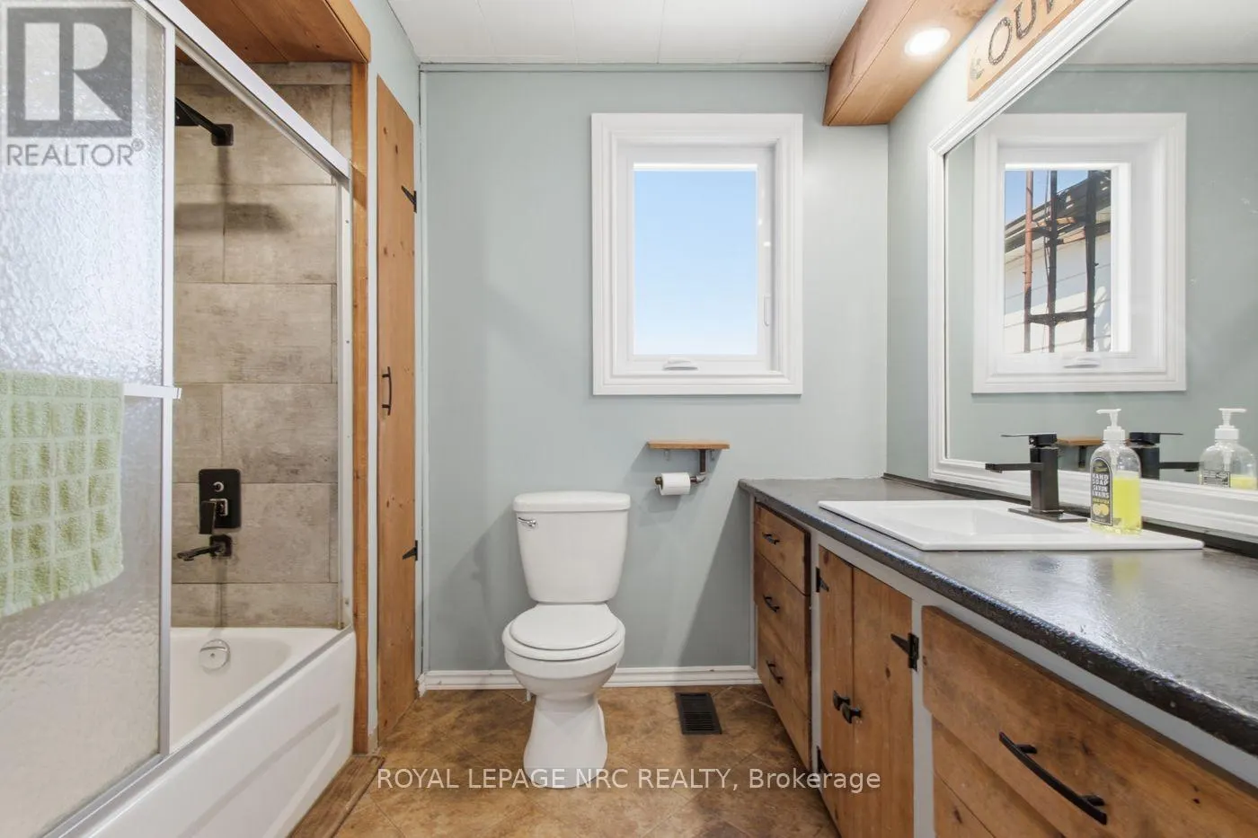 3667 MILLER ROAD
