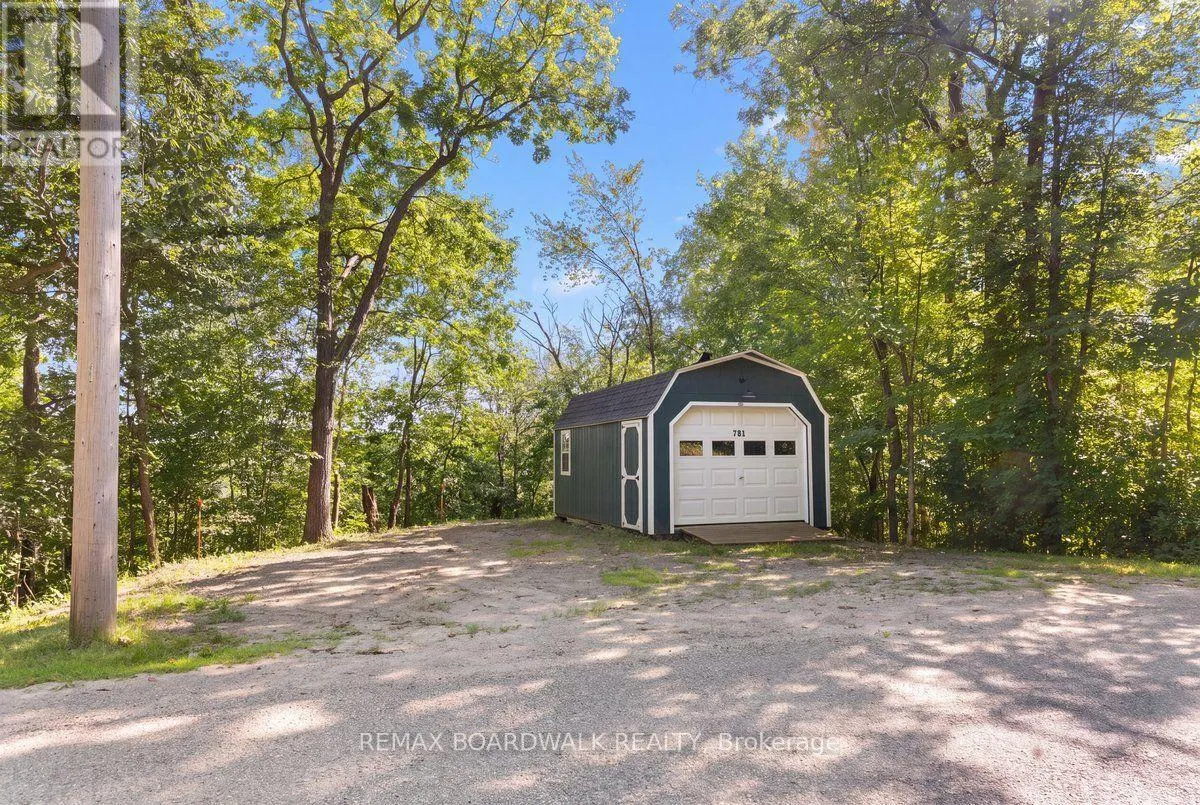 781 NORTH SHORE ROAD