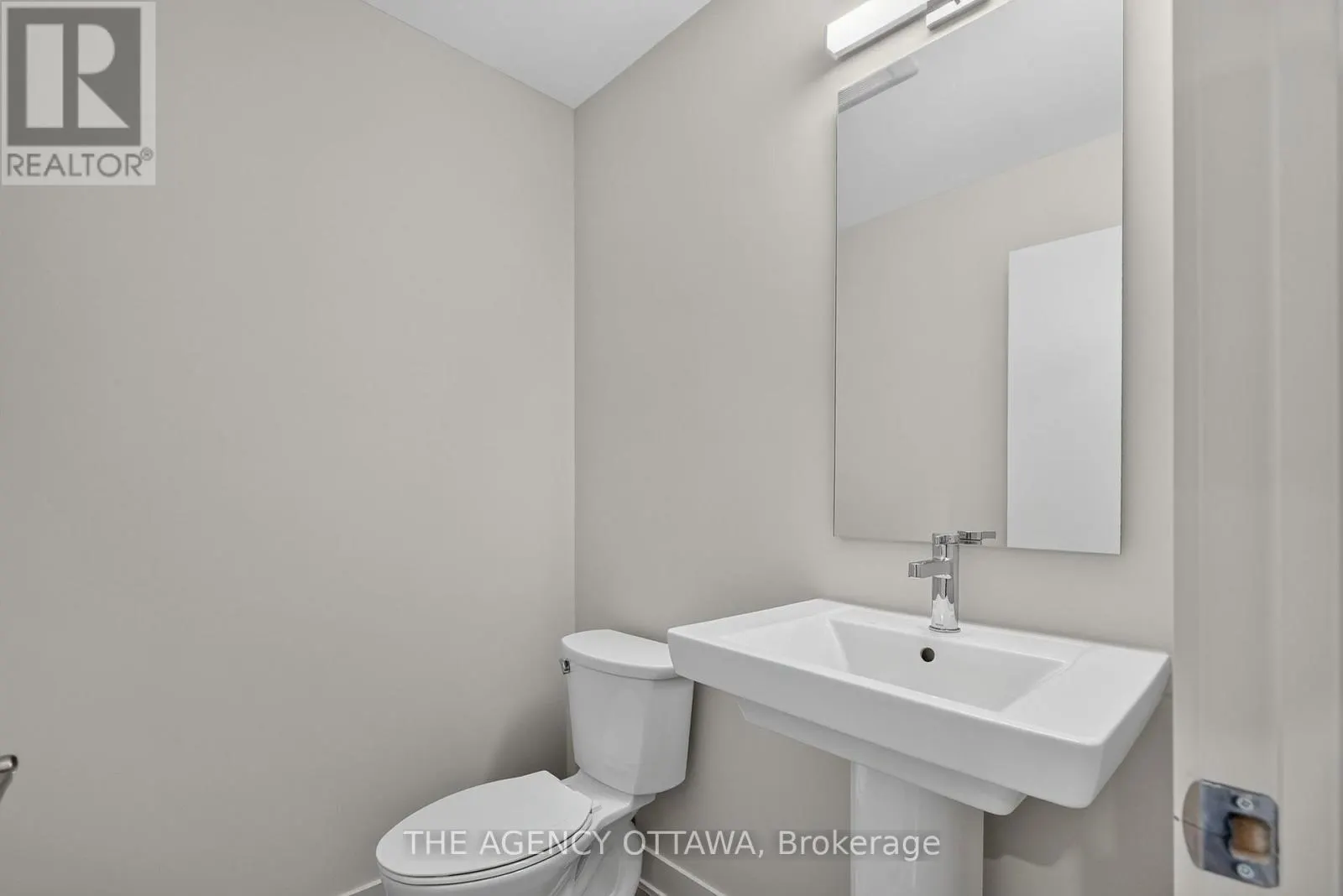 3007 SHOWCASE CRESCENT