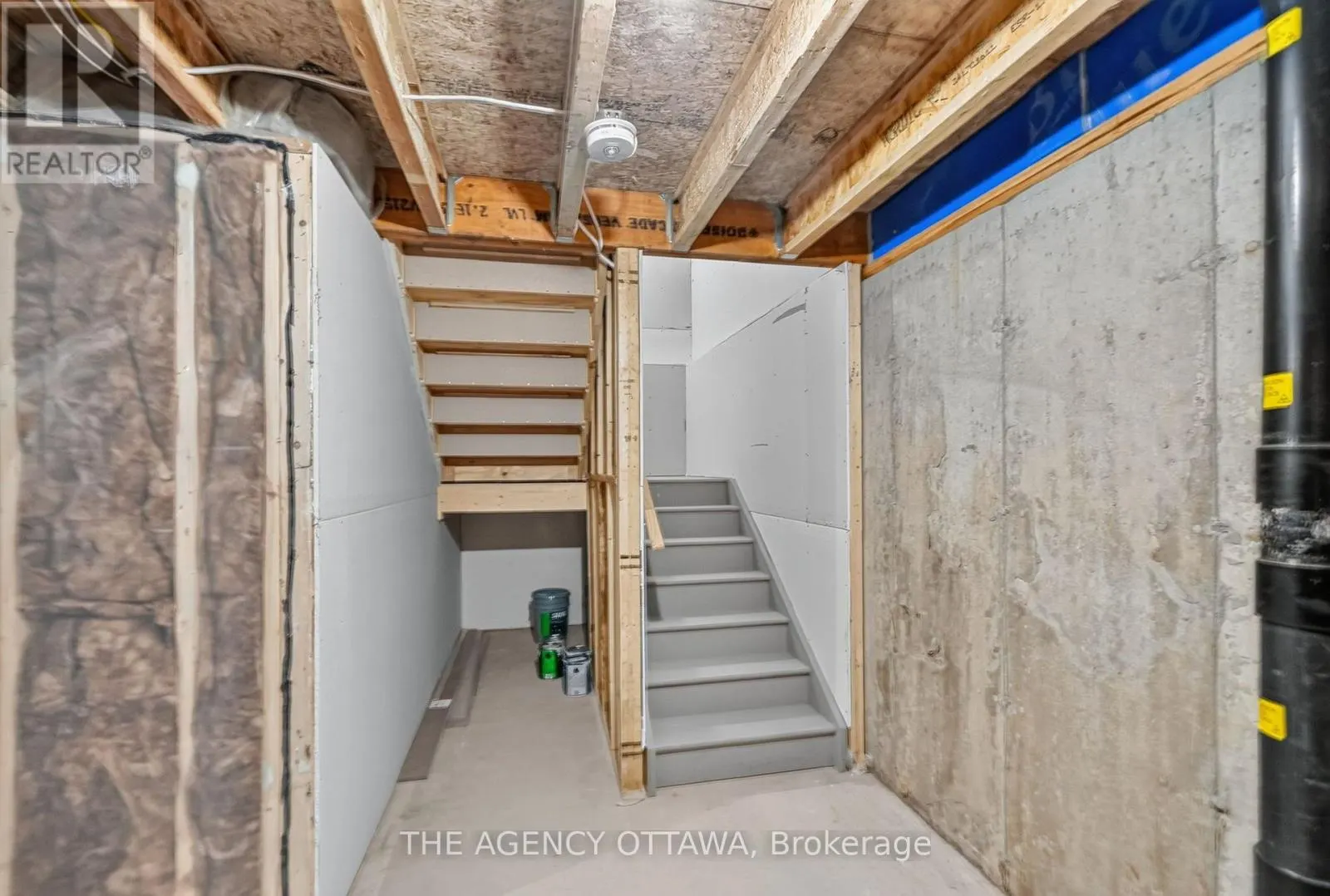 3007 SHOWCASE CRESCENT