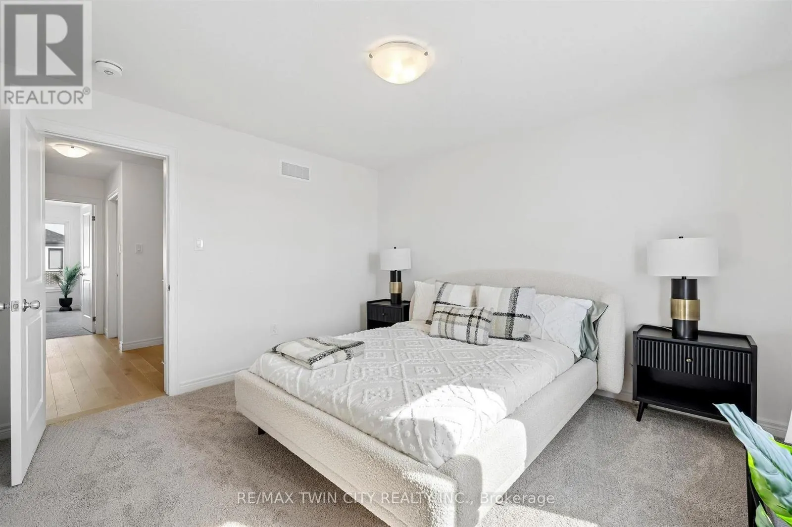 14 SORA LANE