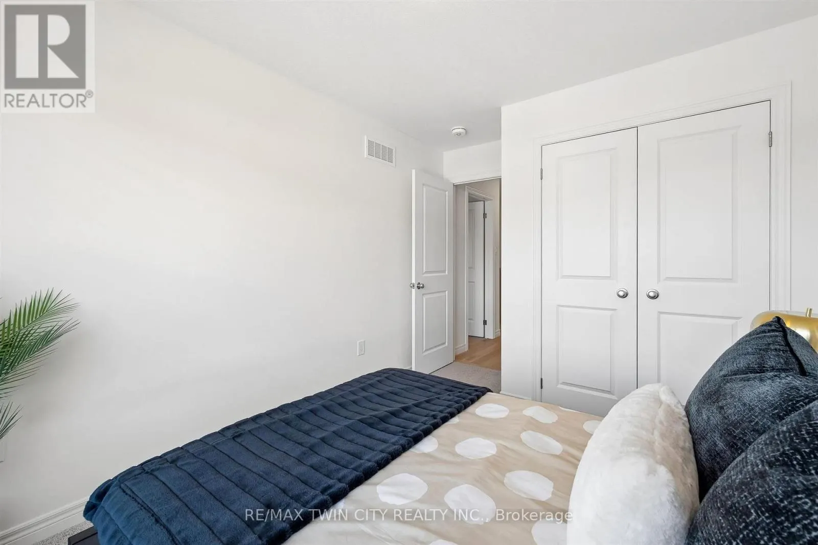 14 SORA LANE