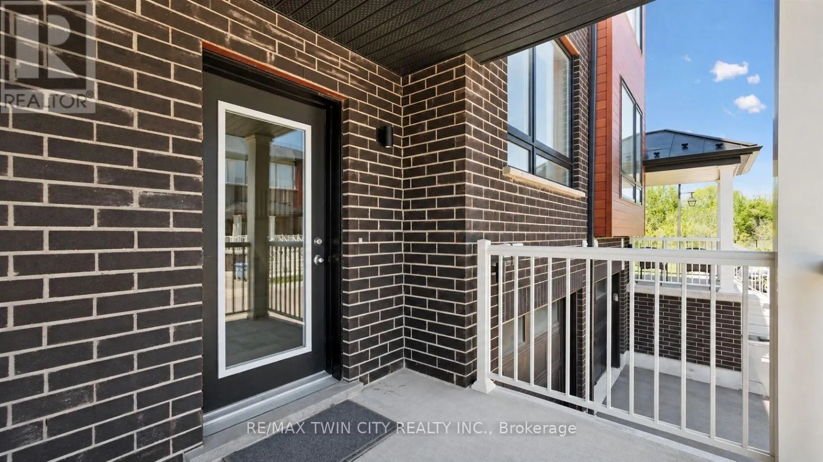 14 SORA LANE
