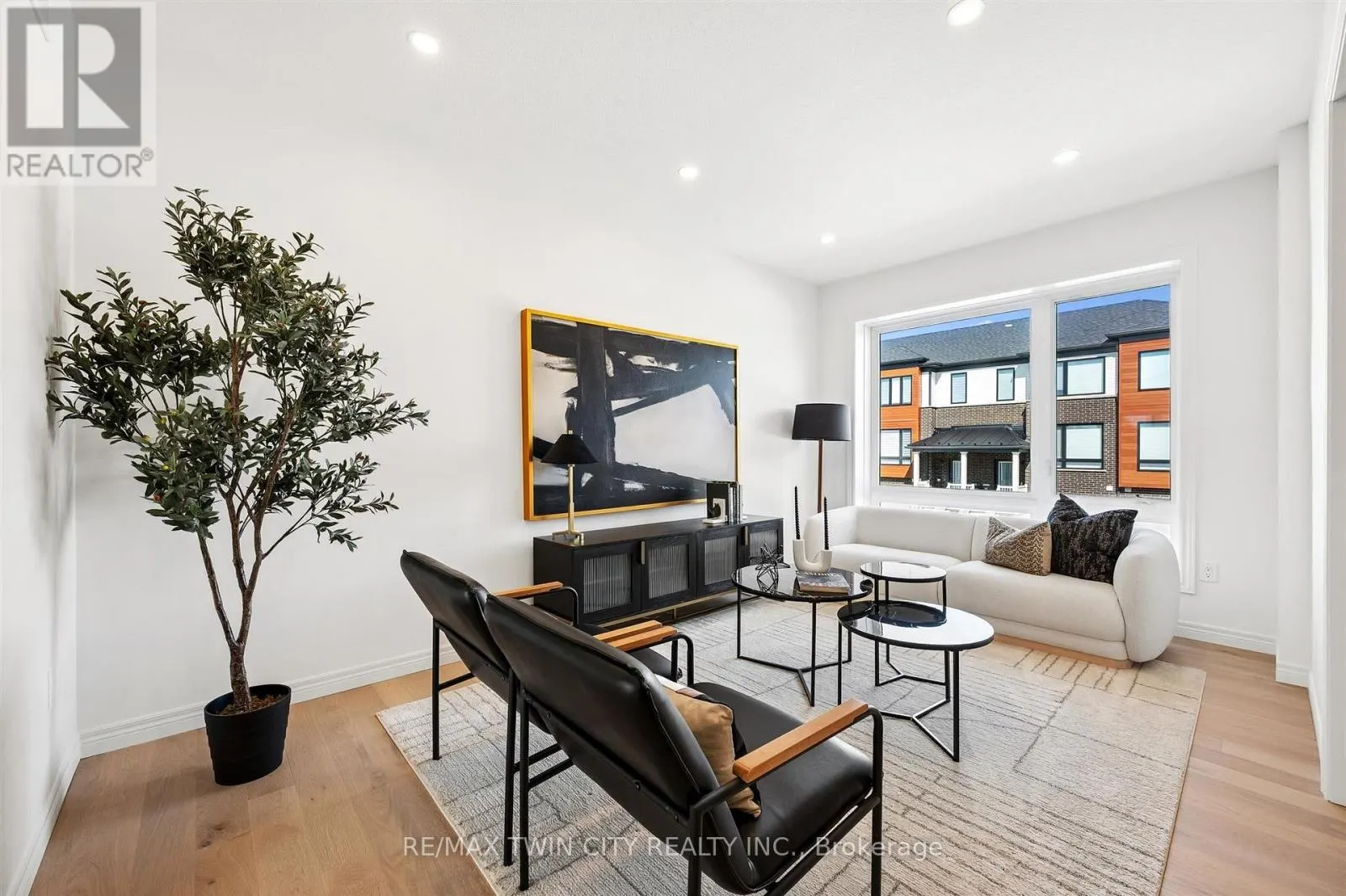 14 SORA LANE