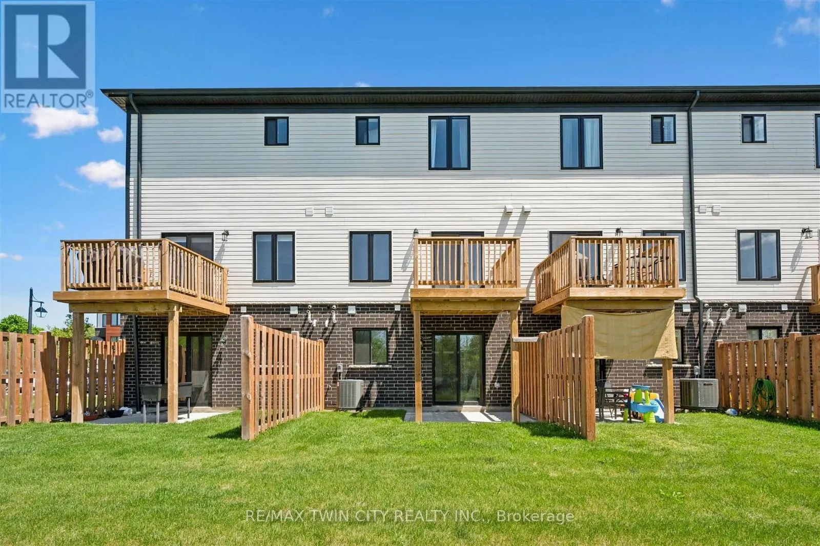 14 SORA LANE