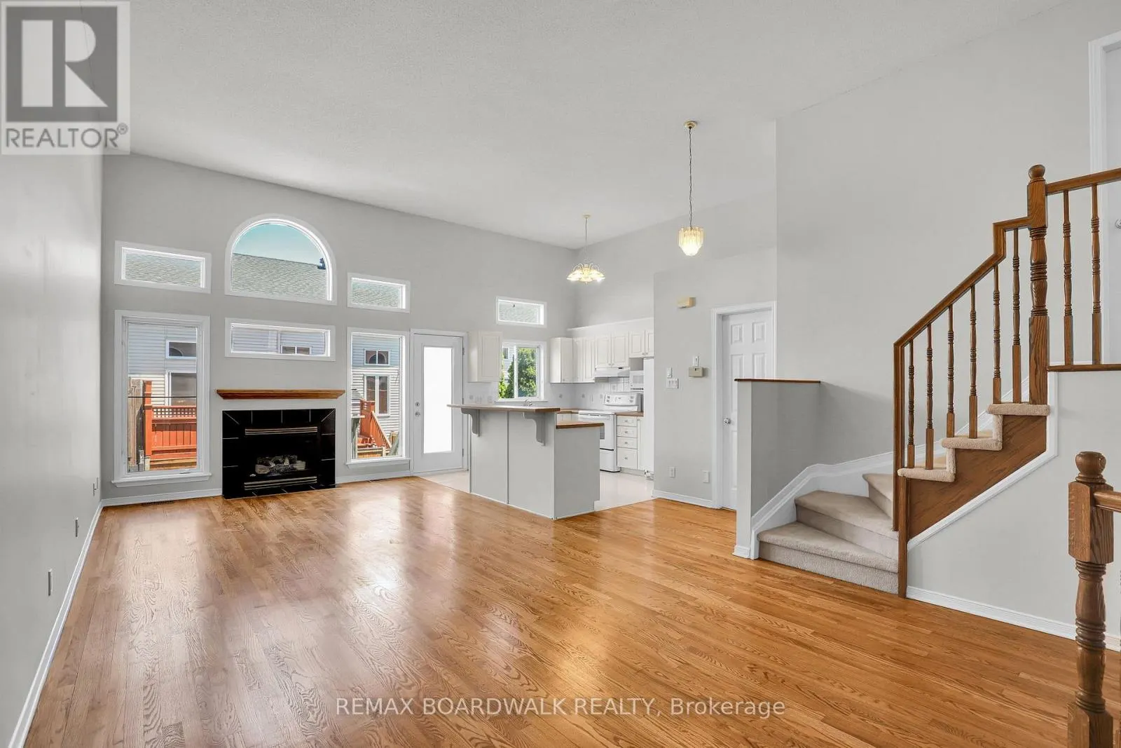 5 MAPLE PARK PRIVATE