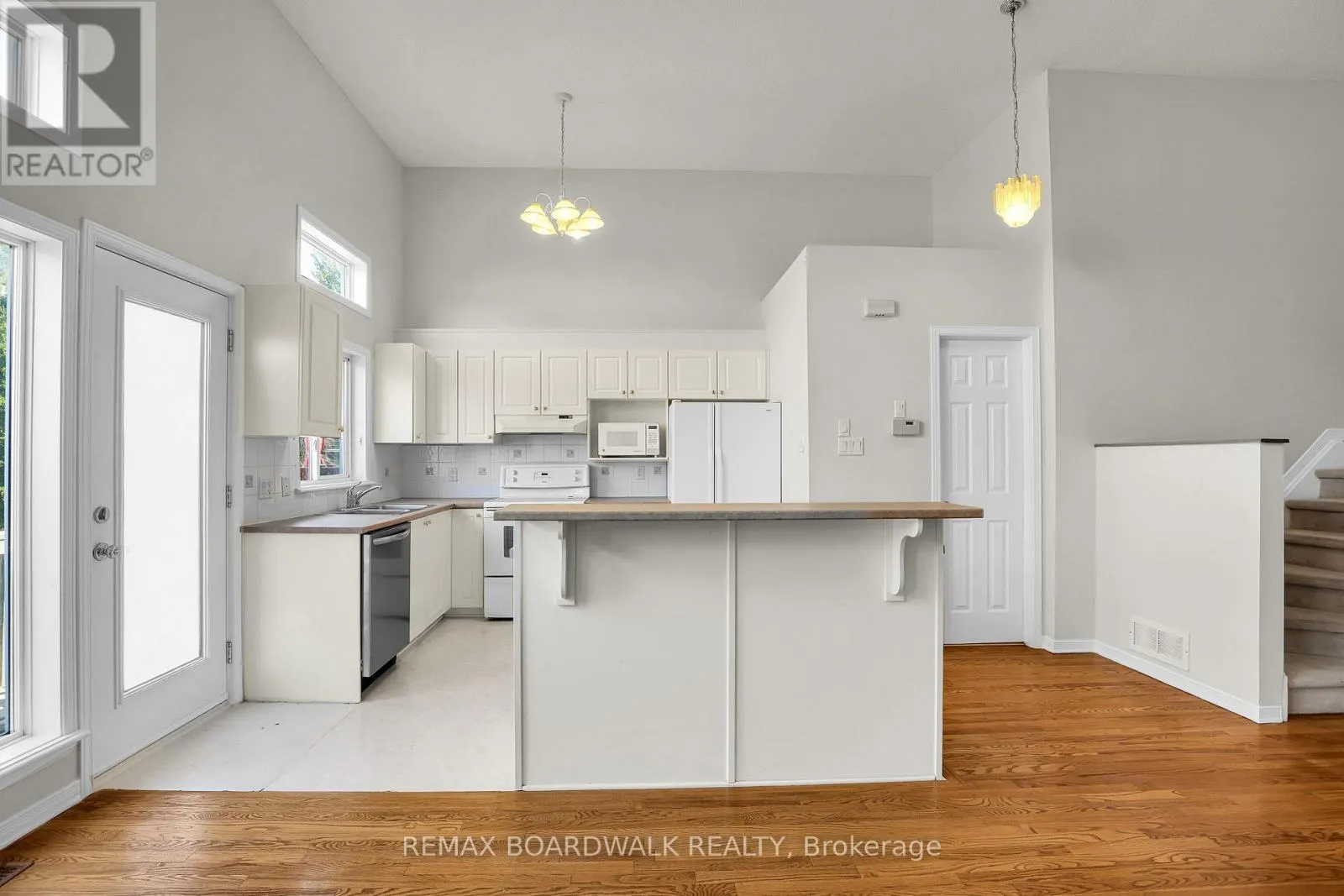 5 MAPLE PARK PRIVATE