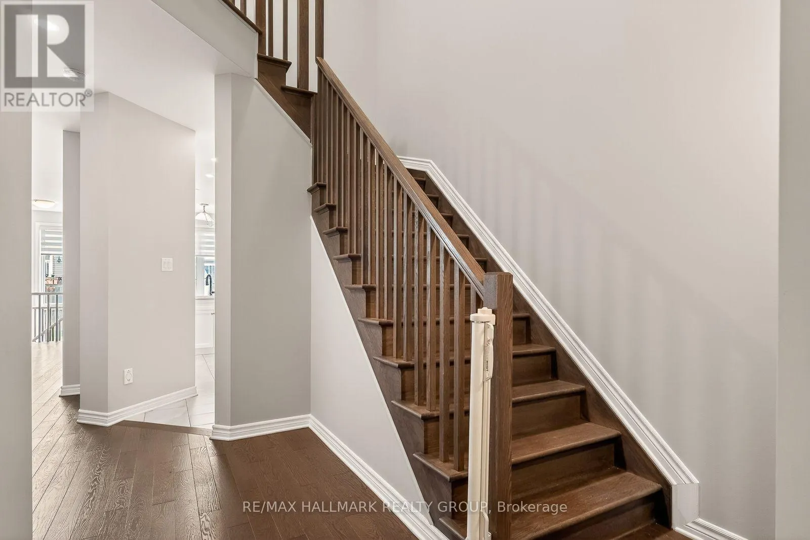 834 CEDAR CREEK DRIVE