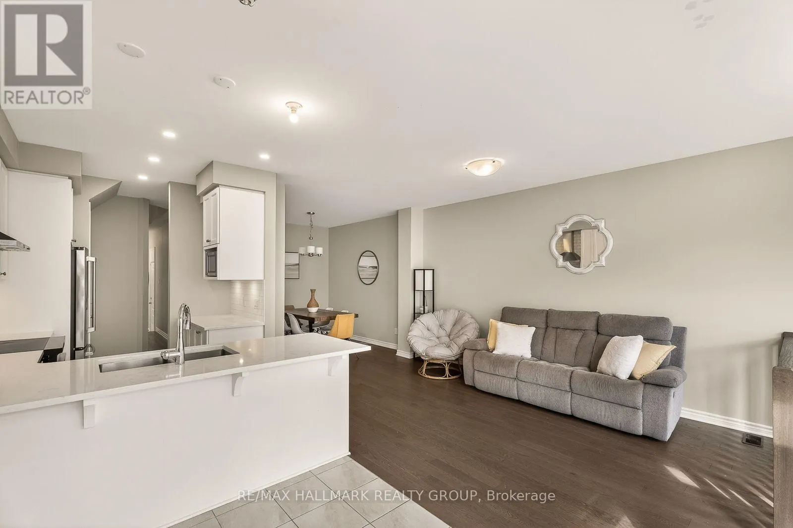834 CEDAR CREEK DRIVE