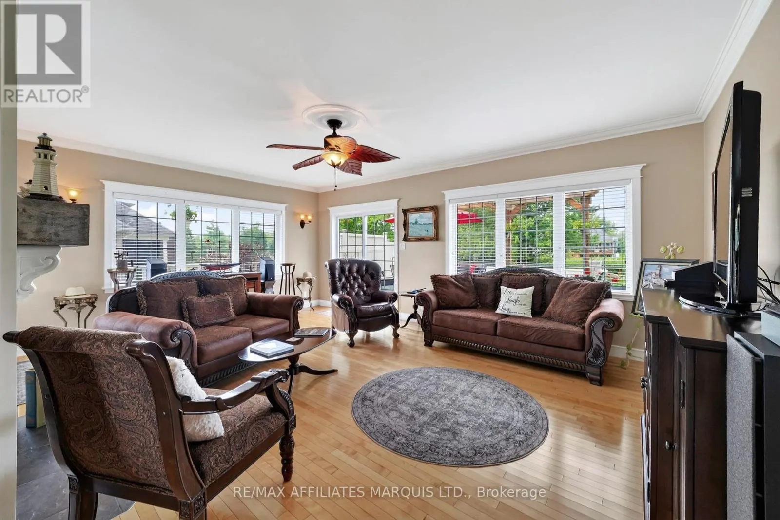6242 SHANNON LANE