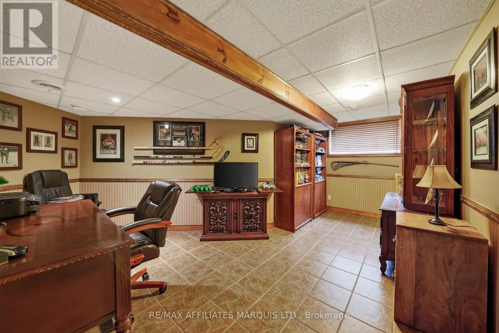 6242 SHANNON LANE