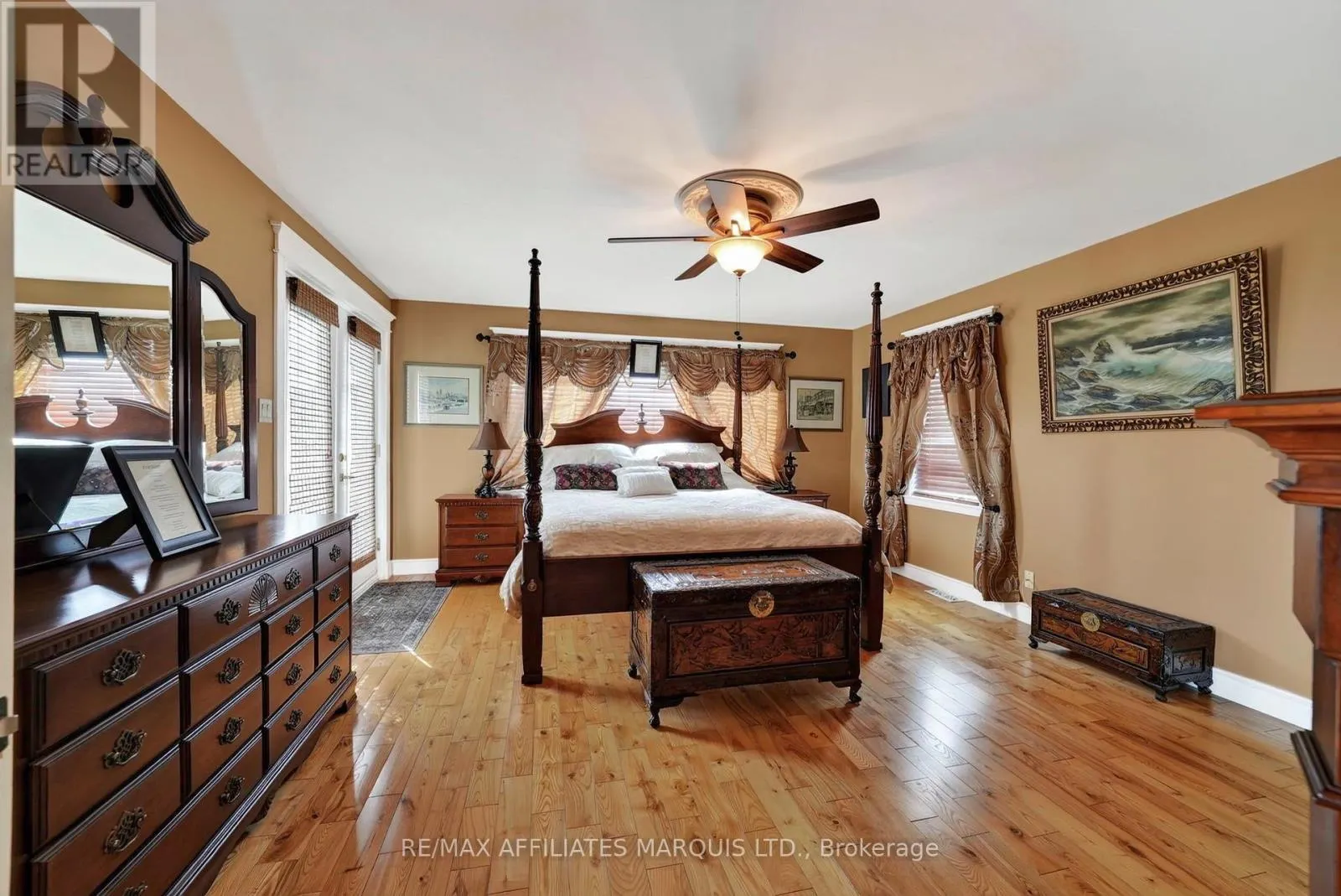 6242 SHANNON LANE