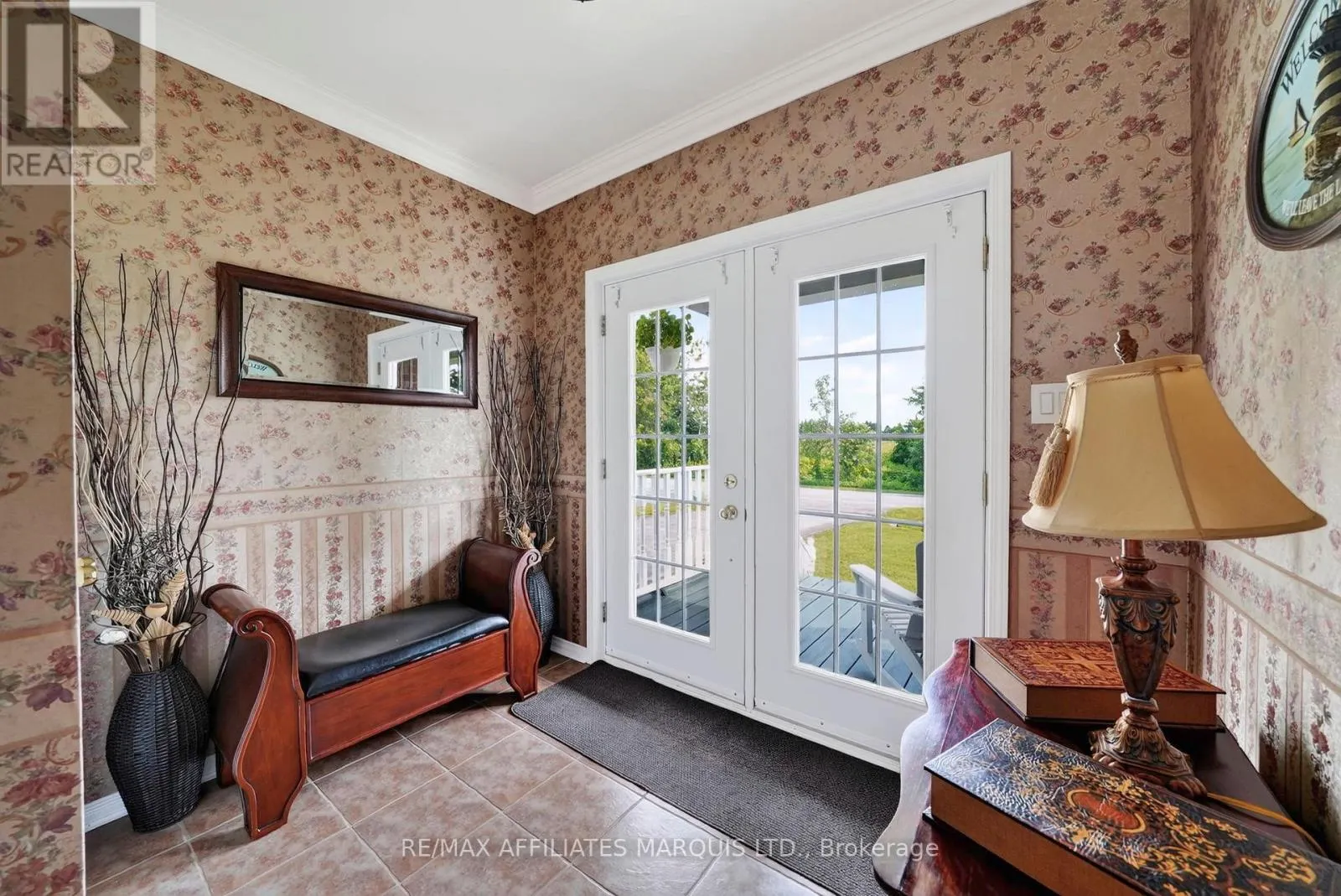 6242 SHANNON LANE