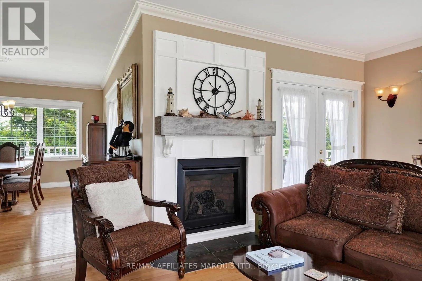 6242 SHANNON LANE