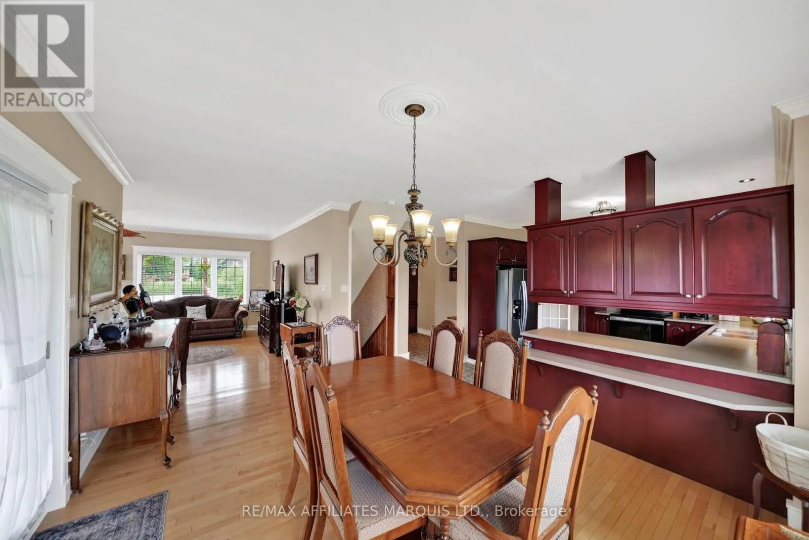 6242 SHANNON LANE