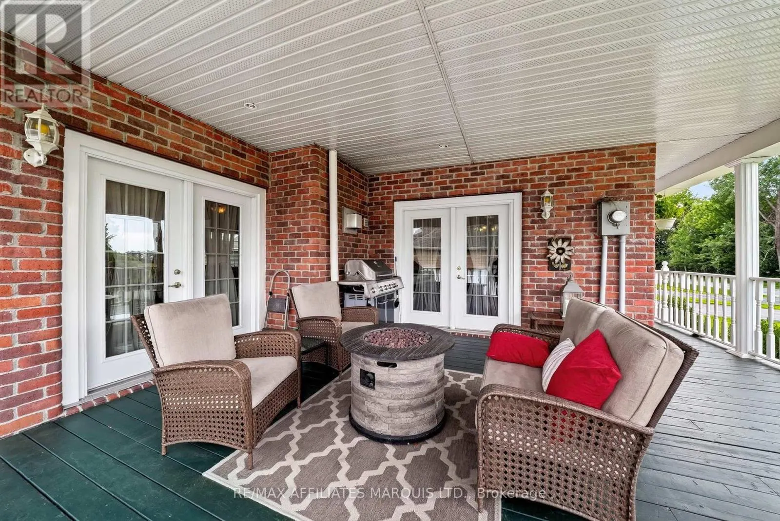 6242 SHANNON LANE