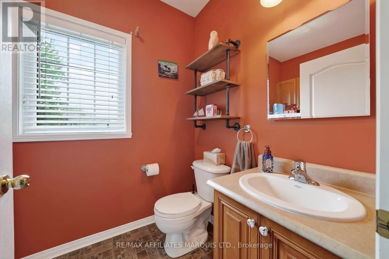 6242 SHANNON LANE
