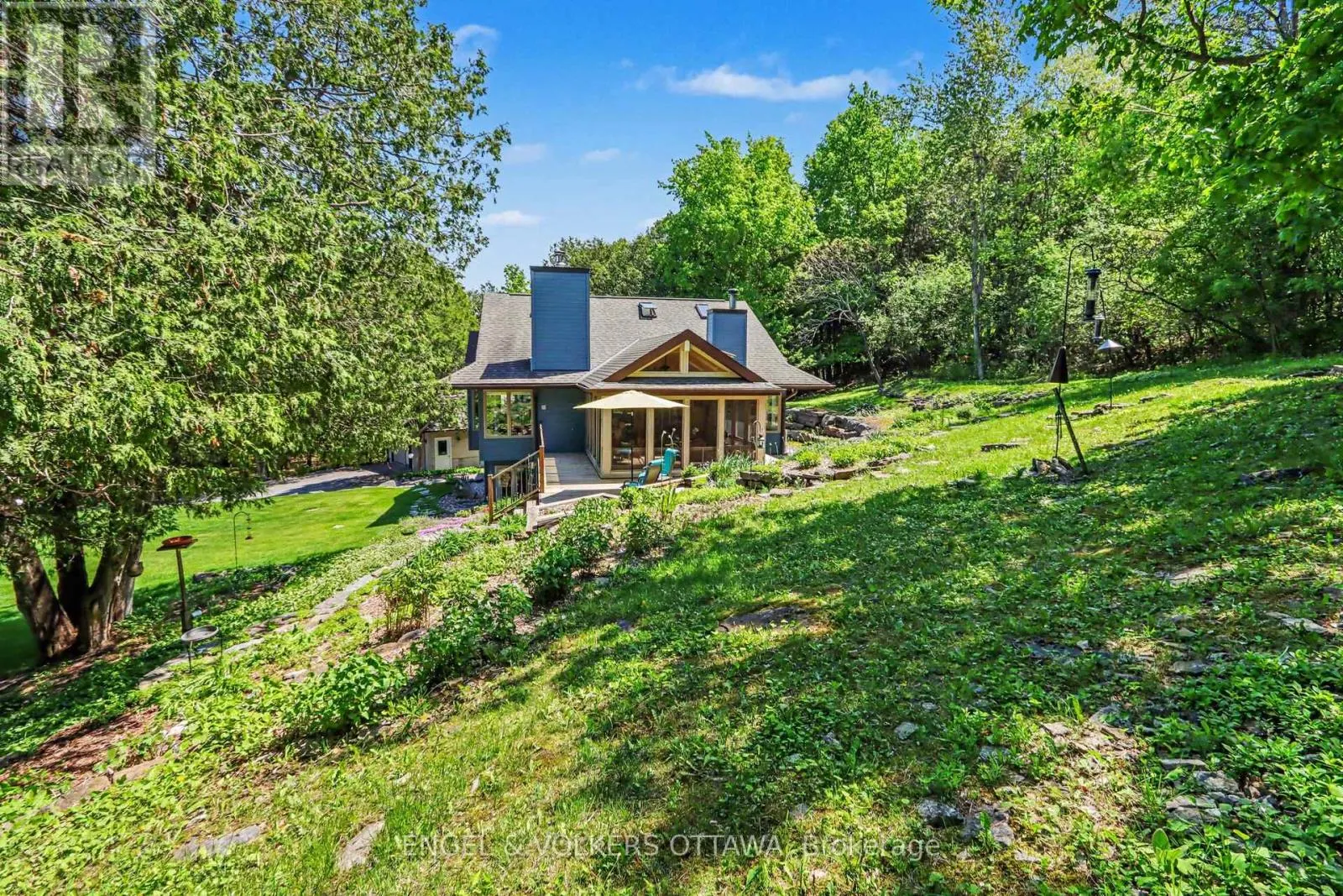 4637 NORTHWOODS DRIVE