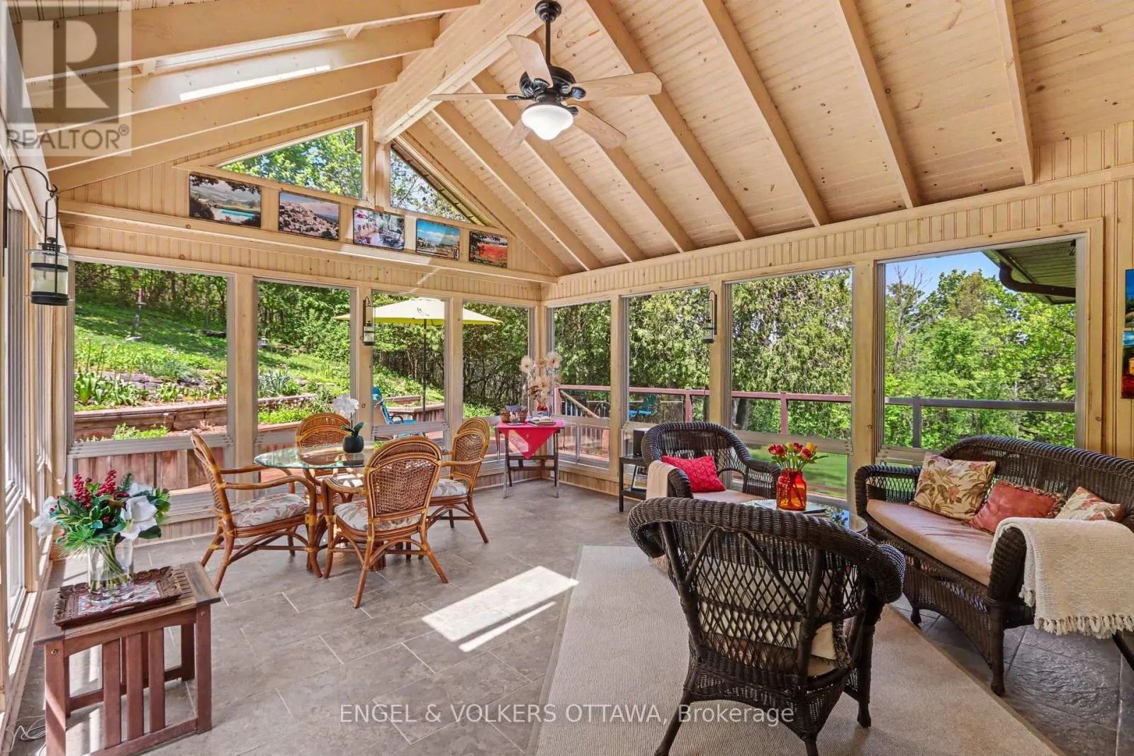 4637 NORTHWOODS DRIVE