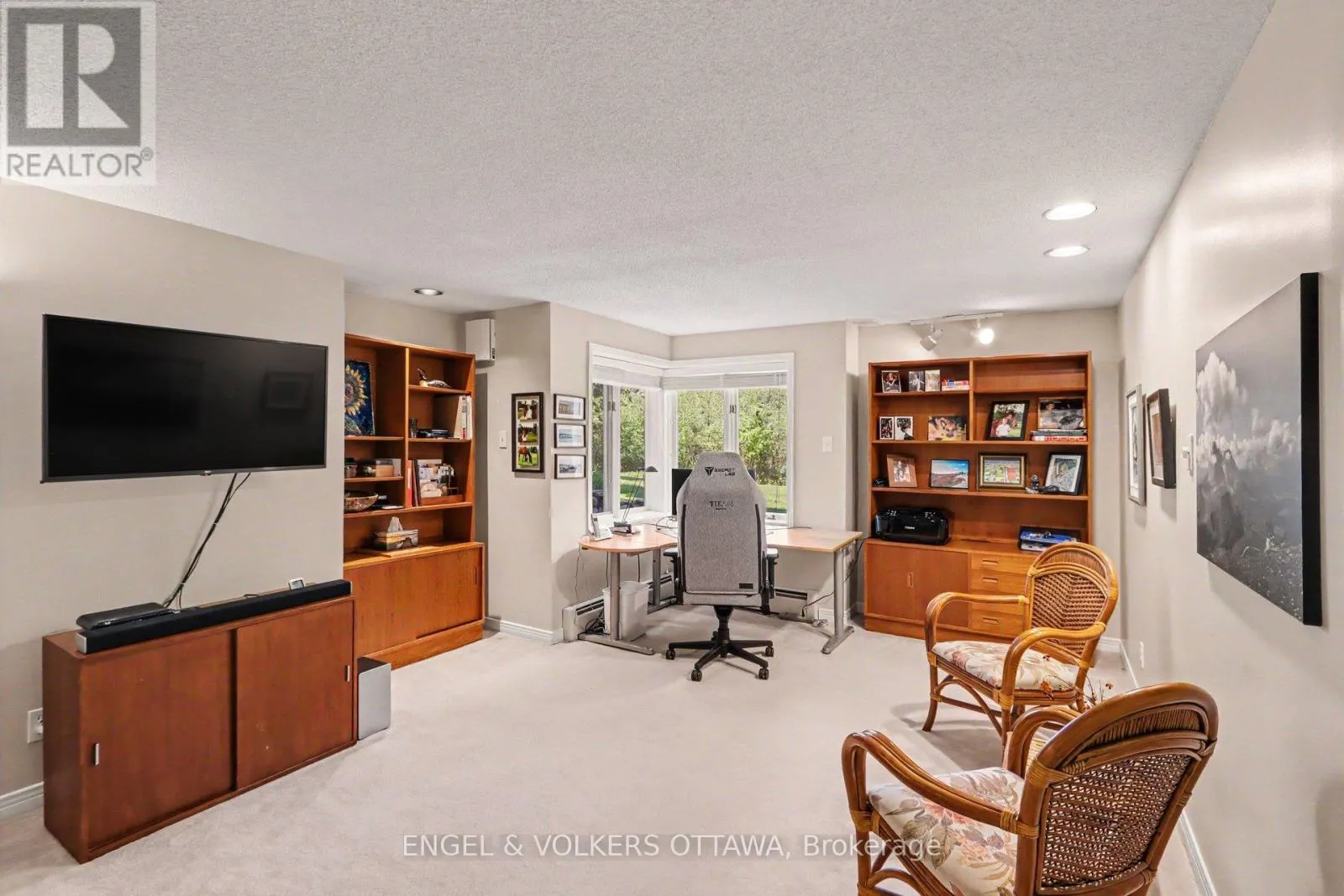 4637 NORTHWOODS DRIVE