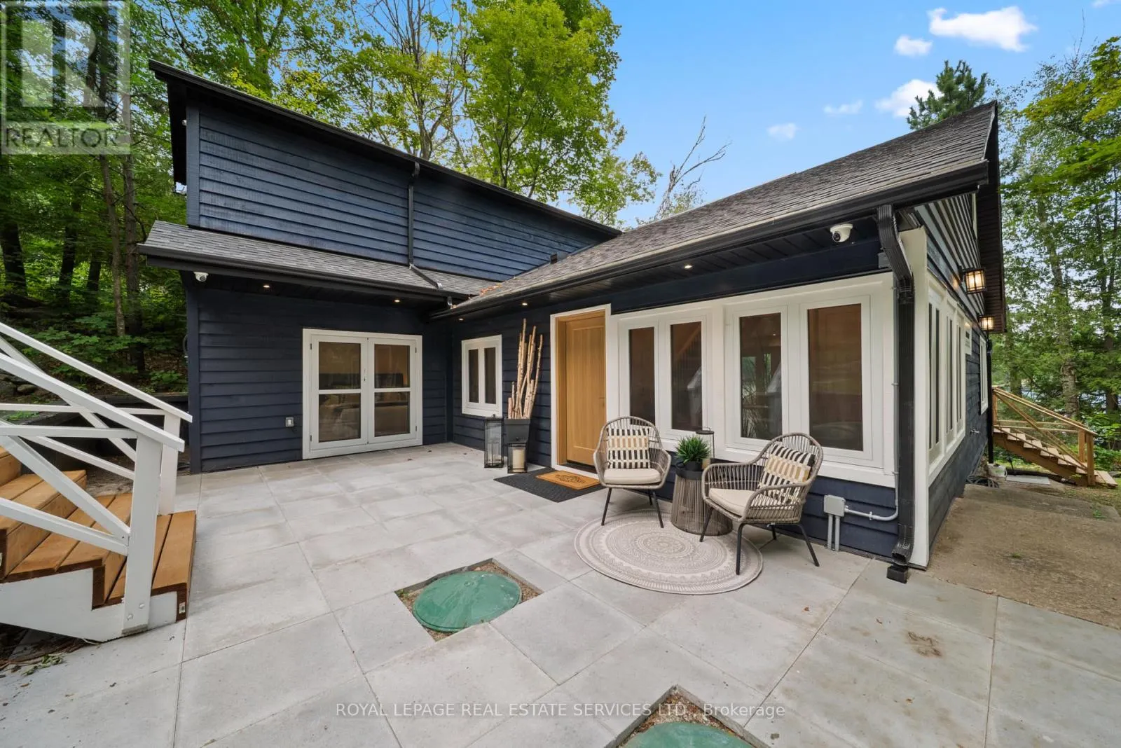 1024 LIDSLEY ROAD