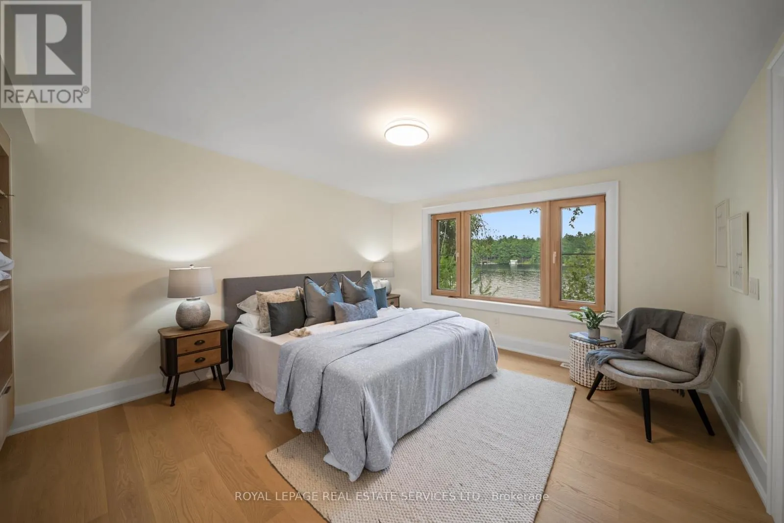 1024 LIDSLEY ROAD