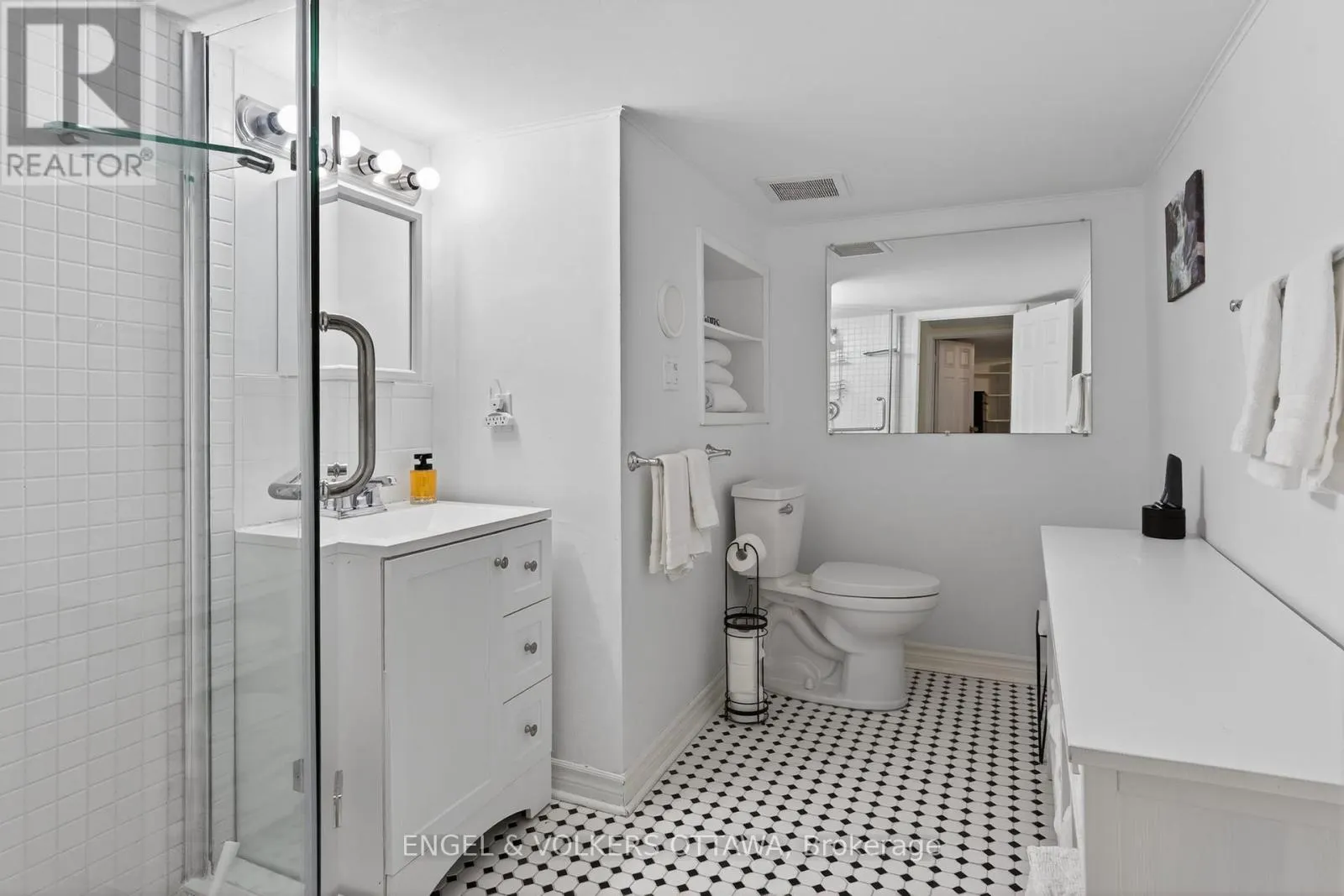 77 - 3344 UPLANDS DRIVE