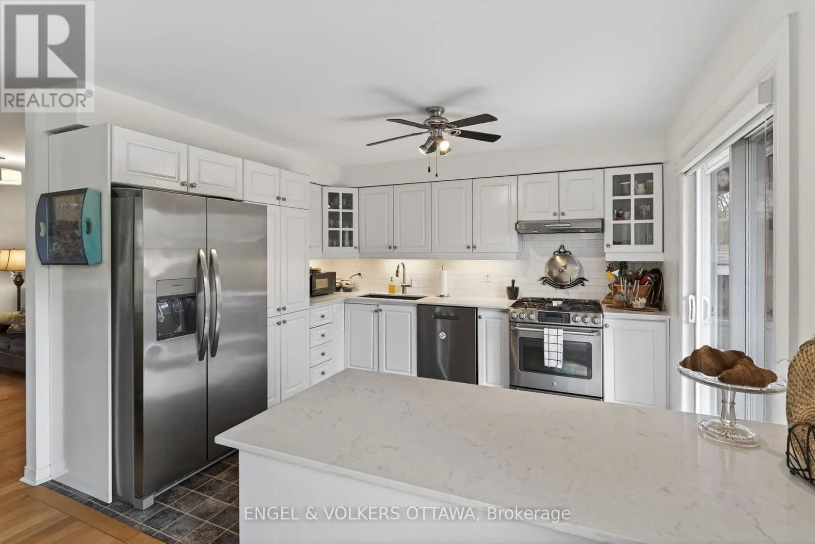 77 - 3344 UPLANDS DRIVE