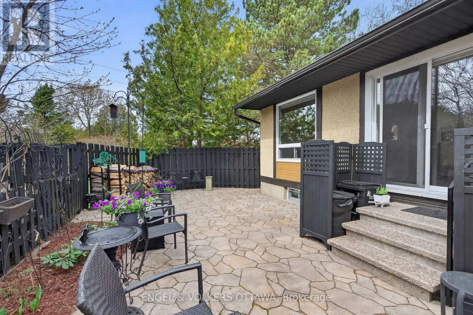 77 - 3344 UPLANDS DRIVE