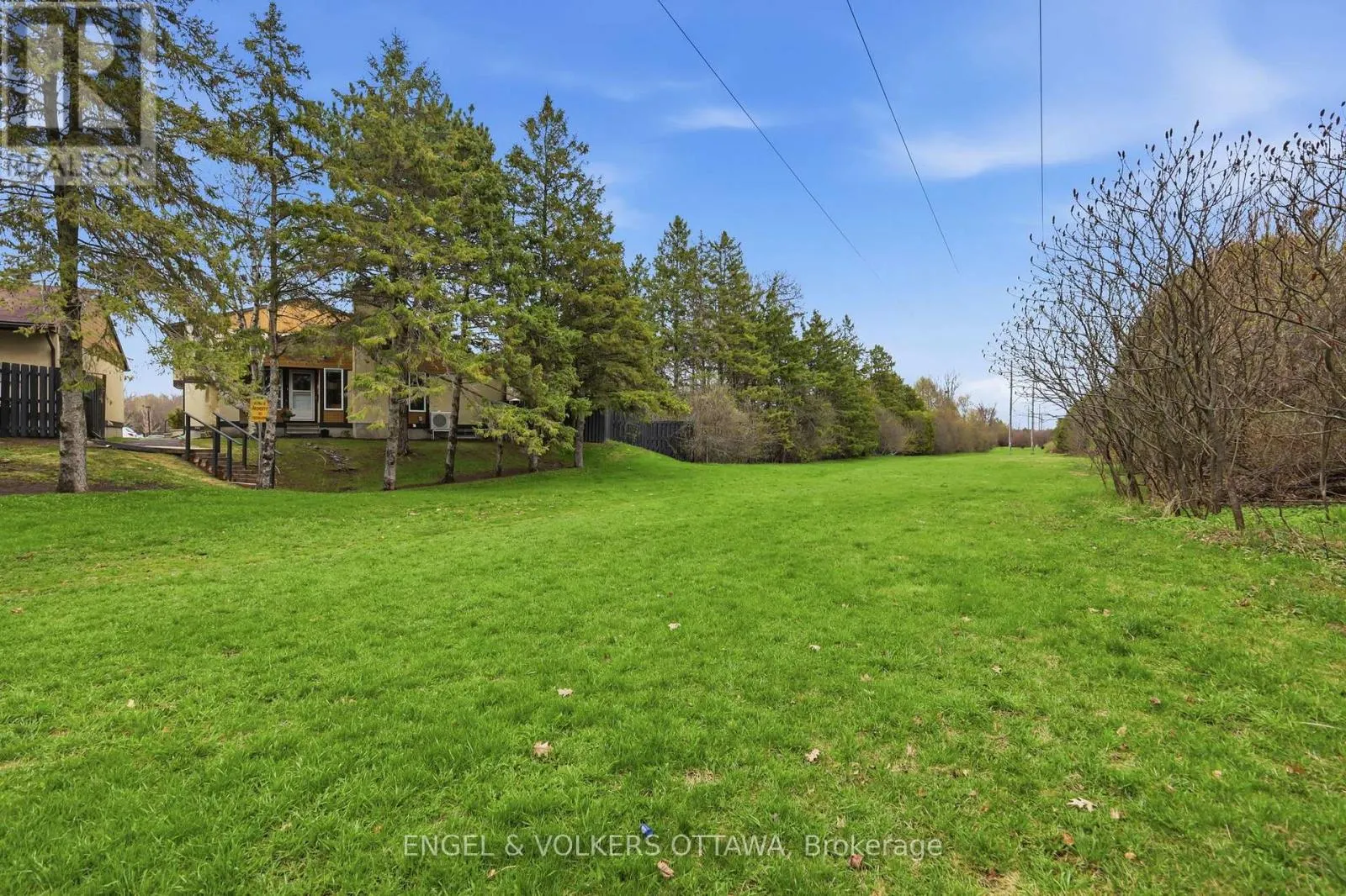 77 - 3344 UPLANDS DRIVE