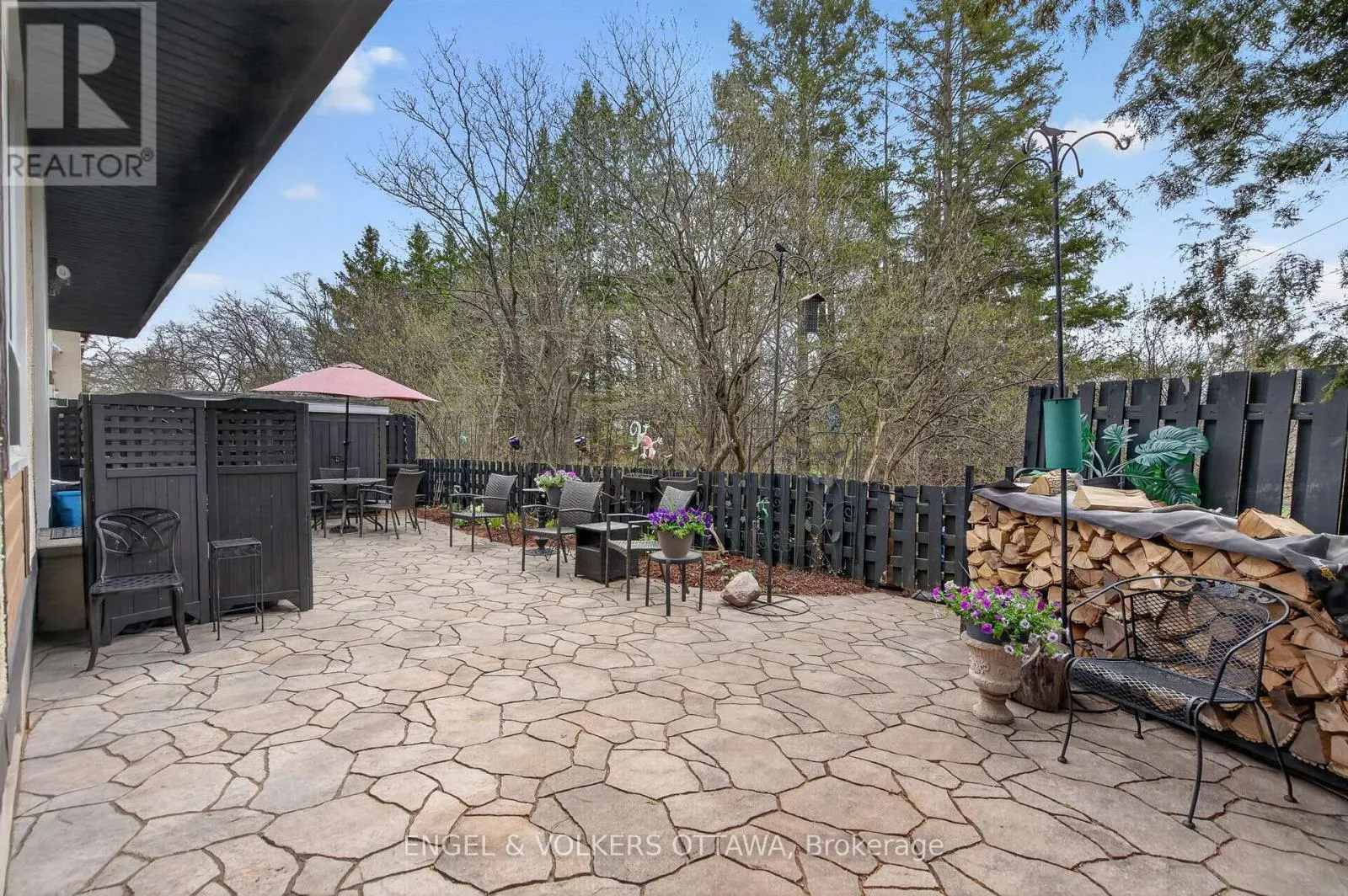 77 - 3344 UPLANDS DRIVE