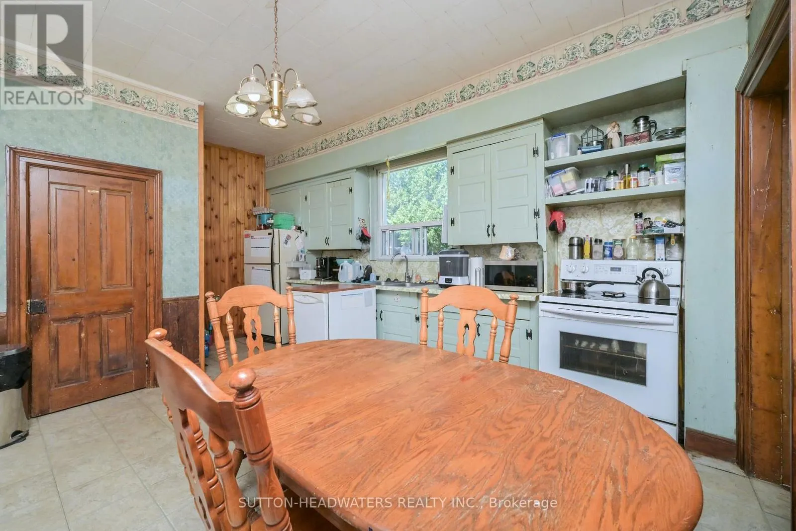 8526 ERAMOSA TOWNLINE